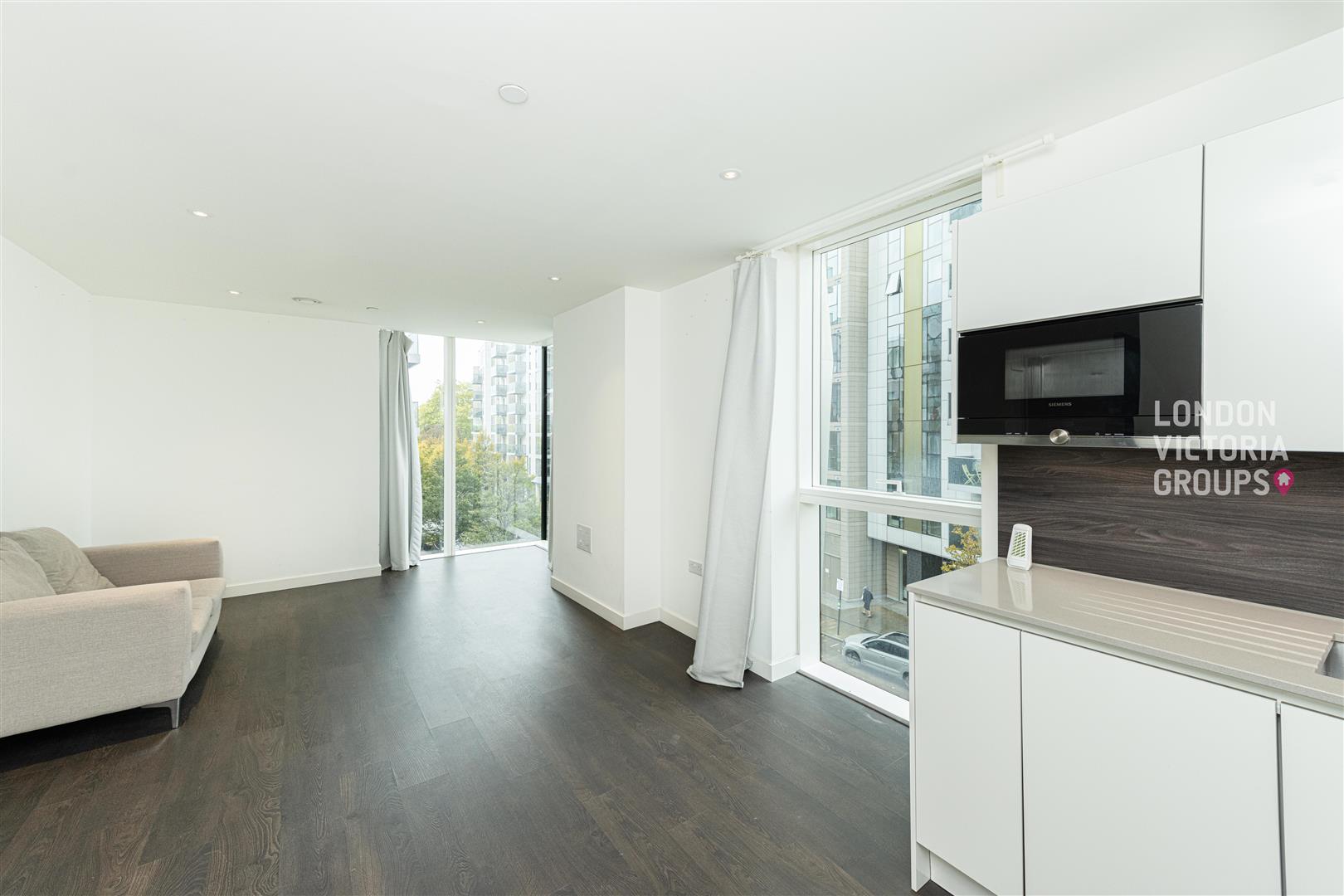 Skyline Apartments, Devan Grove, London